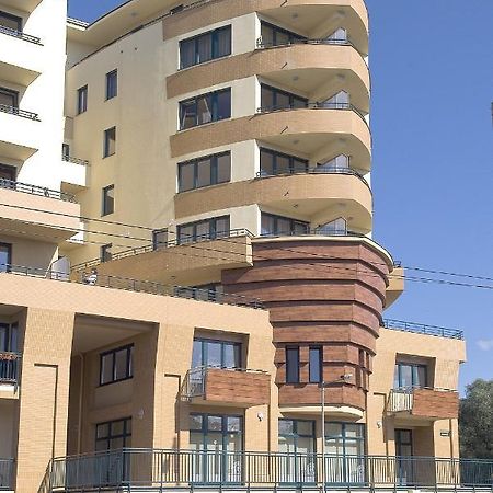 Tisza Palota Apartmanok Szeged Eksteriør billede
