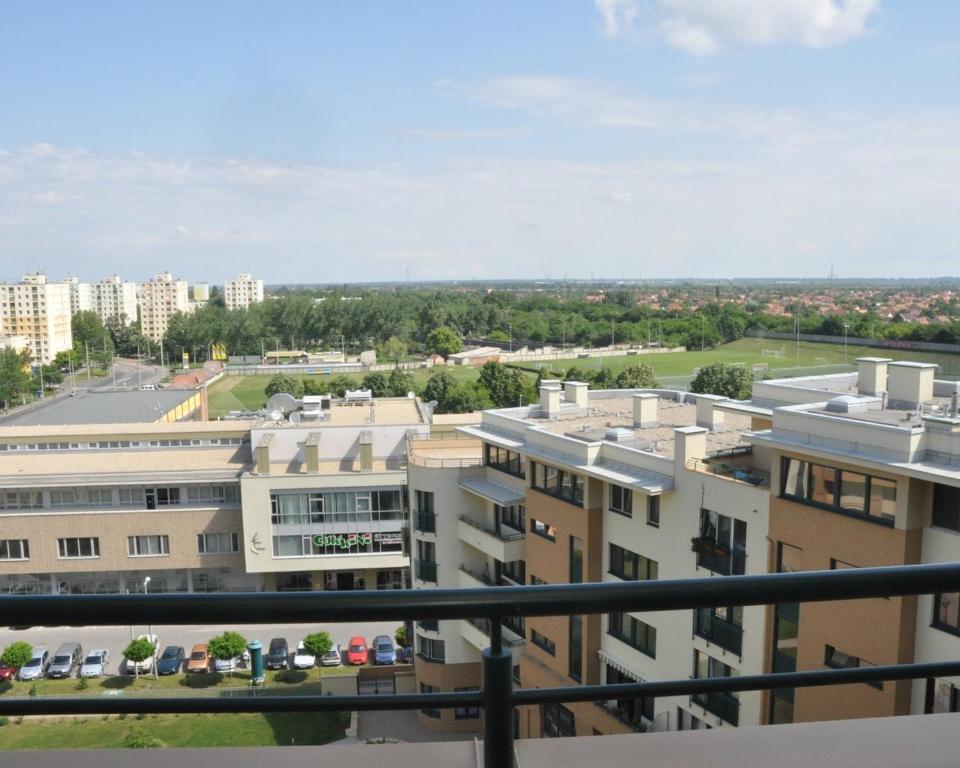 Tisza Palota Apartmanok Szeged Værelse billede