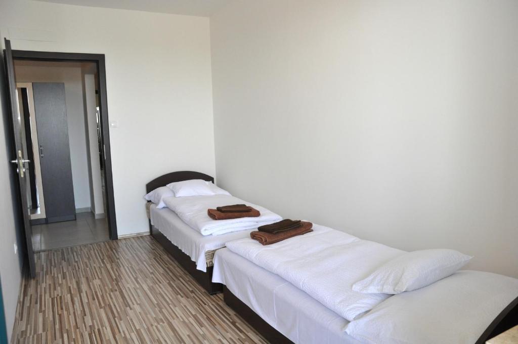 Tisza Palota Apartmanok Szeged Værelse billede
