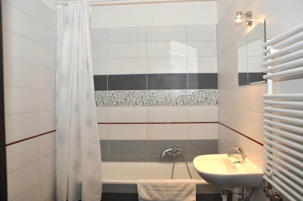 Tisza Palota Apartmanok Szeged Værelse billede